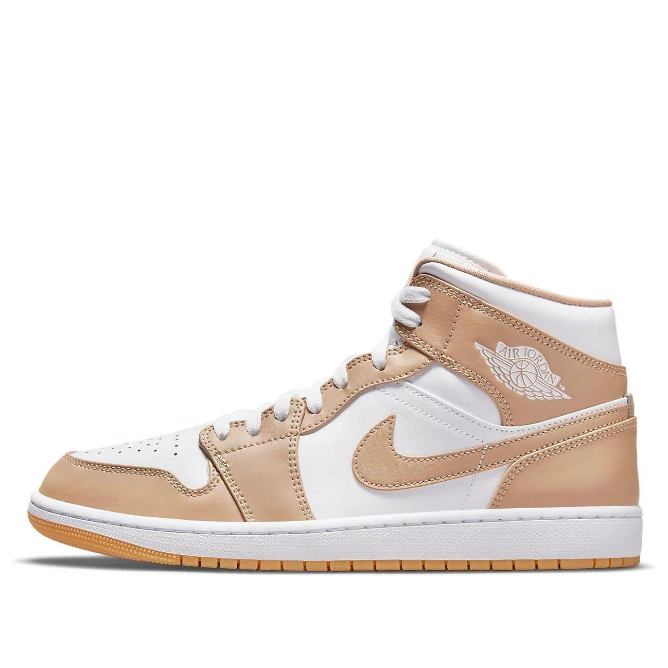NEW Men's Sz 10-11 Nike Air Jordan 1 Mid Sneaker Tan Gum 554724-271