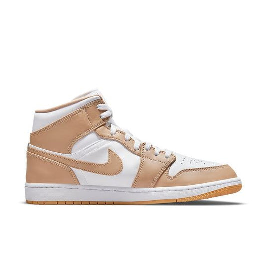 NEW Men's Sz 10 Nike Air Jordan 1 Mid Sneaker Tan Gum 554724-271