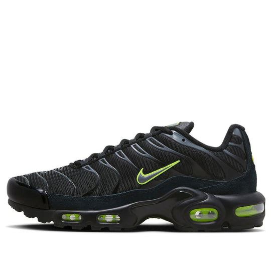 NEW Men's Sz 7 Nike Air Max Plus TN Tuned Sneaker Volt Cool Grey FQ2381-001