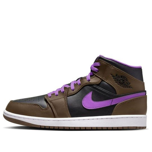 NEW Men's Sz 11 Nike Air Jordan 1 Mid Basketball Shoes Palomin DQ8426-215