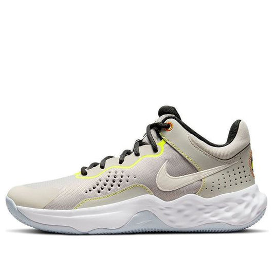 NEW Men's Sz 11.5-13 Nike Fly.By 3 Mid Basketball Shoes Light Ore DD9311-004